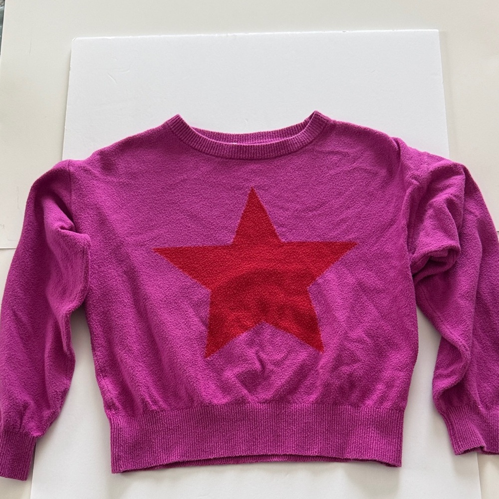 GAP Fuchsia Sweater with Red Star Graphic
